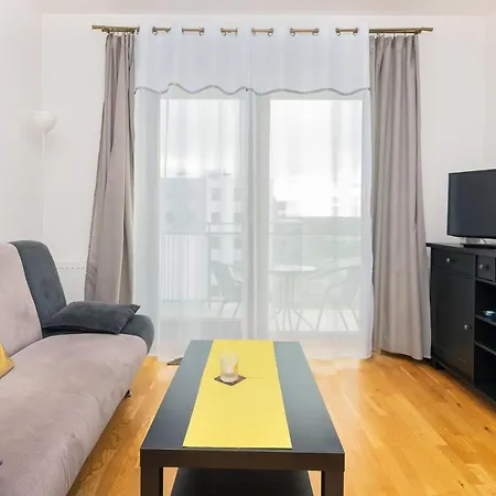 Jabloniowa By Renters Apartmán *